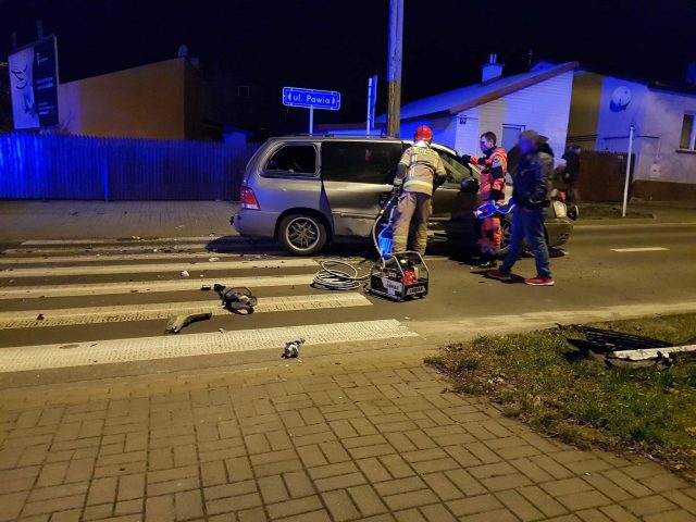 Wcale nie zwalniając, wjechała na skrzyżowanie. Groźny wypadek w Lublinie (zdjęcia)