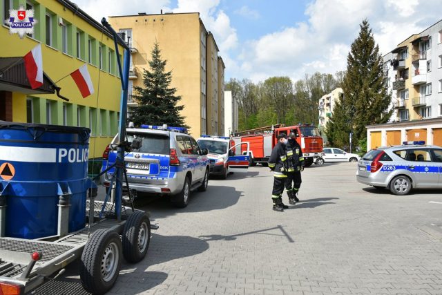 Materiały wybuchowe, broń i kilka tysięcy sztuk amunicji w mieszkaniu, gdzie doszło do pożaru (zdjęcia)