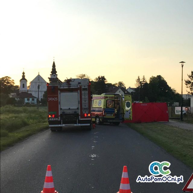 Motoparalotnia runęła na ziemię i zapaliła się. Dwie osoby trafiły do szpitala (zdjęcia)