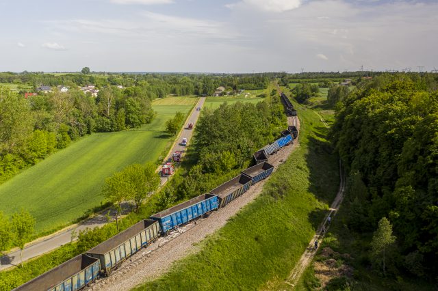 Pociągi szybko nie wrócą na trasę Lublin – Lubartów. Konieczna będzie naprawa torowiska (zdjęcia, wideo)