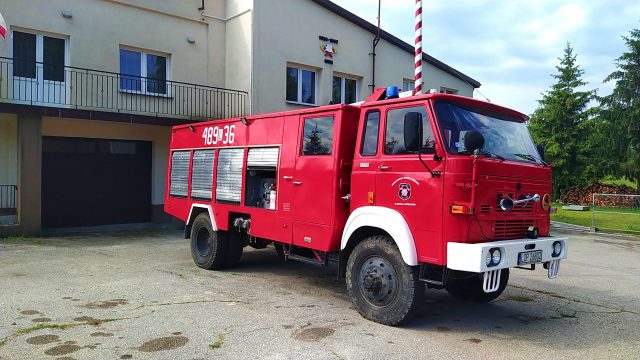 Bez ich bezinteresownej pomocy, strażacy nie mieliby czym jeździć na akcje. Otrzymali oficjalne podziękowania (zdjęcia)