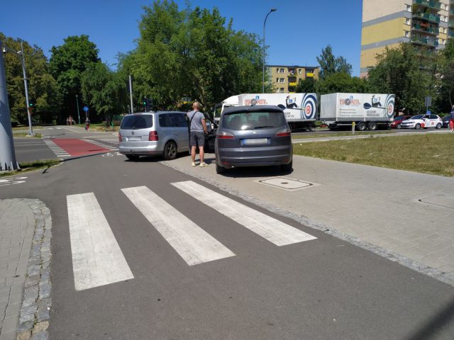 Miał 4 promile i wracał z pracy, zatrzymali go policjanci jadący na służbę. „Macie 500 zł i się podzielcie” (zdjęcia)