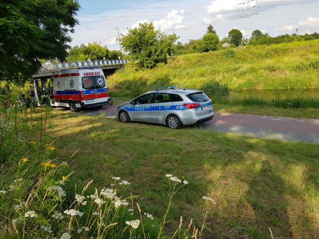 Wypadek na ścieżce rowerowej w Lublinie (zdjęcia)