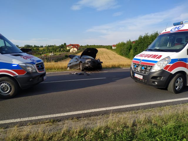 Wypadek na trasie Lublin – Łęczna. Droga jest zablokowana (zdjęcia)