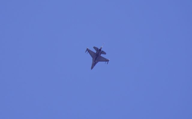 W czwartek nad Lublinem było głośno. Za sprawą samolotu F-16 (zdjęcia)