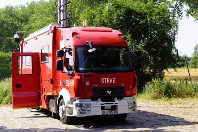 Strażacy z Lublina zaprezentowali samochód dowodzenia i łączności (wideo, zdjęcia)