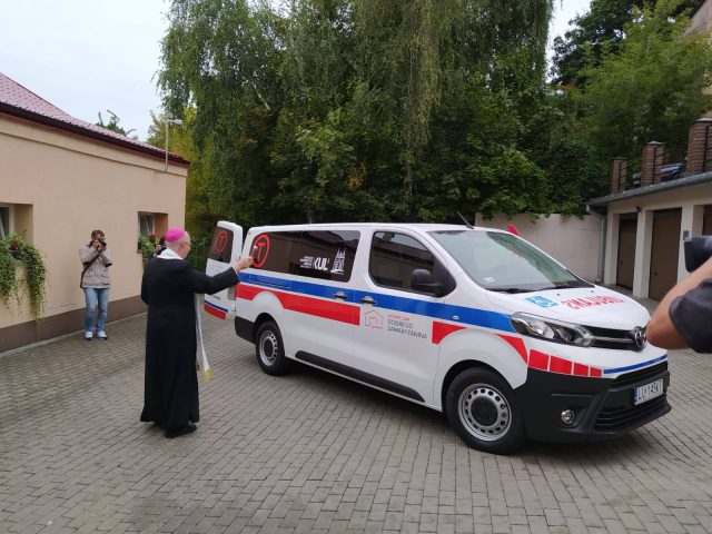 Hospicjum Dobrego Samarytanina ma nowy ambulans. Jego zakup był możliwy dzięki internetowej zbiórce (zdjęcia)