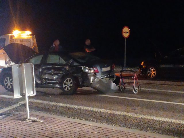 Wypadek na trasie Piaski – Chełm. Utrudnienia w ruchu po zderzeniu dwóch pojazdów (zdjęcia)
