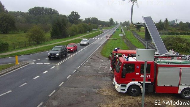 Zderzenie dwóch pojazdów osobowych na trasie Łęczna – Włodawa (zdjęcia)