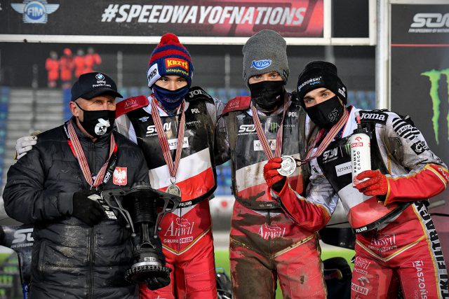 Polacy zakończyli ze srebrem Finał Monster Energy FIM Speedway of Nations (zdjęcia, wideo)