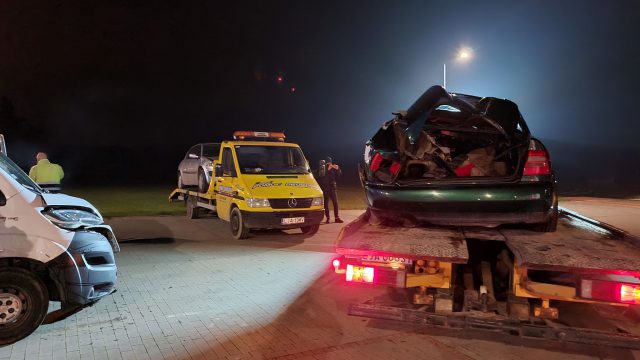 Groźny wypadek na drodze krajowej nr 19. Trwa akcja ratunkowa, trasa jest zablokowana (zdjęcia)