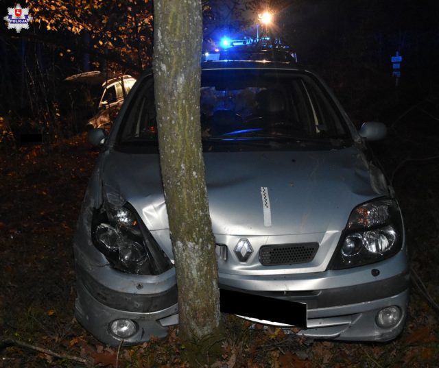 19-latek kierujący BMW doprowadził do wypadku. Jedna osoba trafiła do szpitala (zdjęcia)