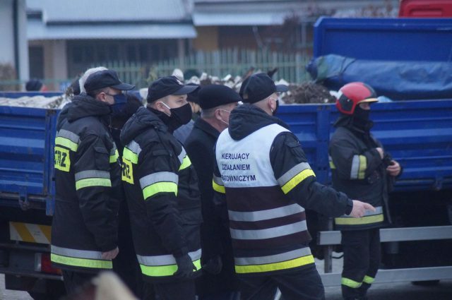 Wybuch gazu w Puławach. Strażacy odnaleźli w gruzach zawalonego domu dwa ciała (zdjęcia)
