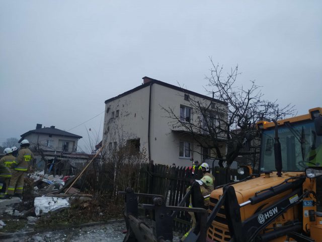Wybuch gazu w Puławach. Strażacy odnaleźli w gruzach zawalonego domu dwa ciała (zdjęcia)