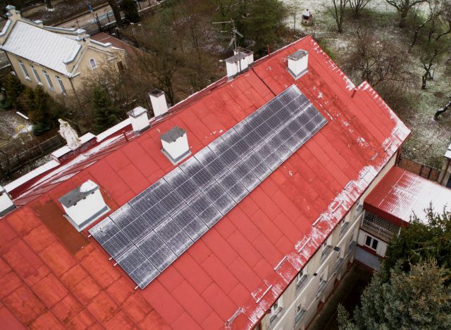 Lubelski Dom Dziecka będzie miał własną energię elektryczną. Otrzymał w prezencie instalację fotowoltaiczną