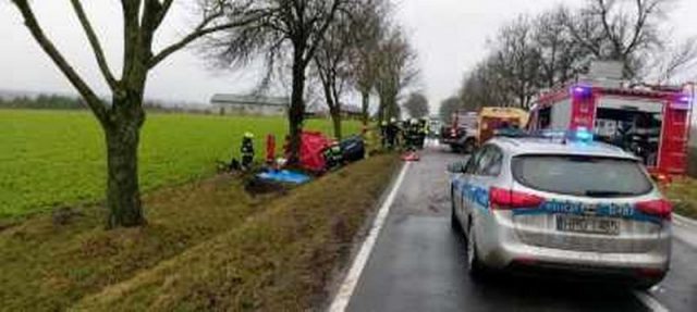 Tragiczny wypadek pod Hrubieszowem, nie żyje jedna osoba (zdjęcia)