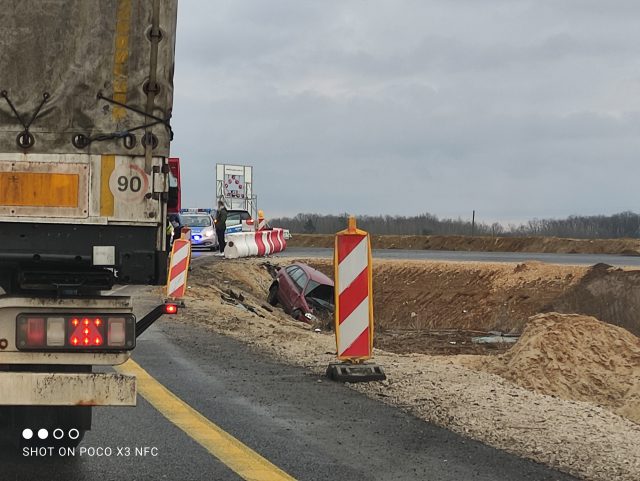 Kolejne zdarzenie drogowe, w tym samym miejscu, na trasie Lublin – Kraśnik (zdjęcia)