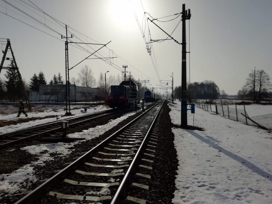 Wypadek z udziałem pociągu jadącego z Rzeszowa do Lublina. Są osoby poszkodowane