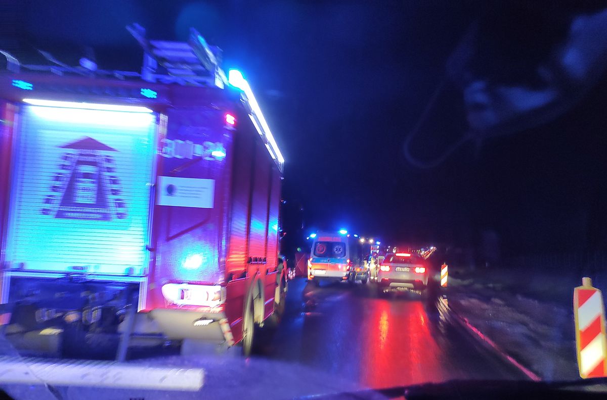 Tragiczny wypadek na końcu obwodnicy Lublina. Nie żyje mężczyzna potrącony przez ciężarówkę (zdjęcia)