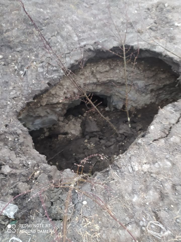 Kolejna tajemnicza dziura w ziemi. Powstała w jednej z miejscowości pod Chełmem (zdjęcia)