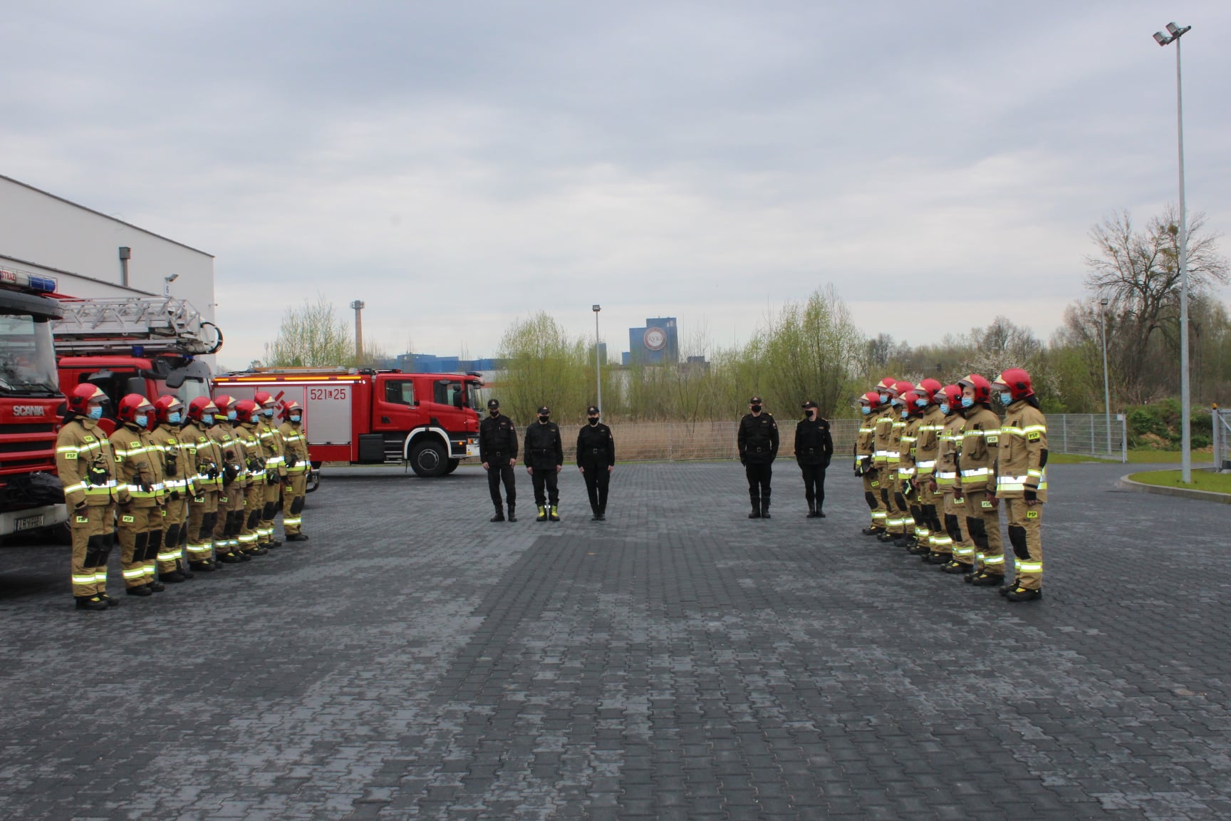 Strażacy z Ryk wyprowadzili się z centrum miasta. Nowa siedziba została oficjalnie otwarta (zdjęcia)