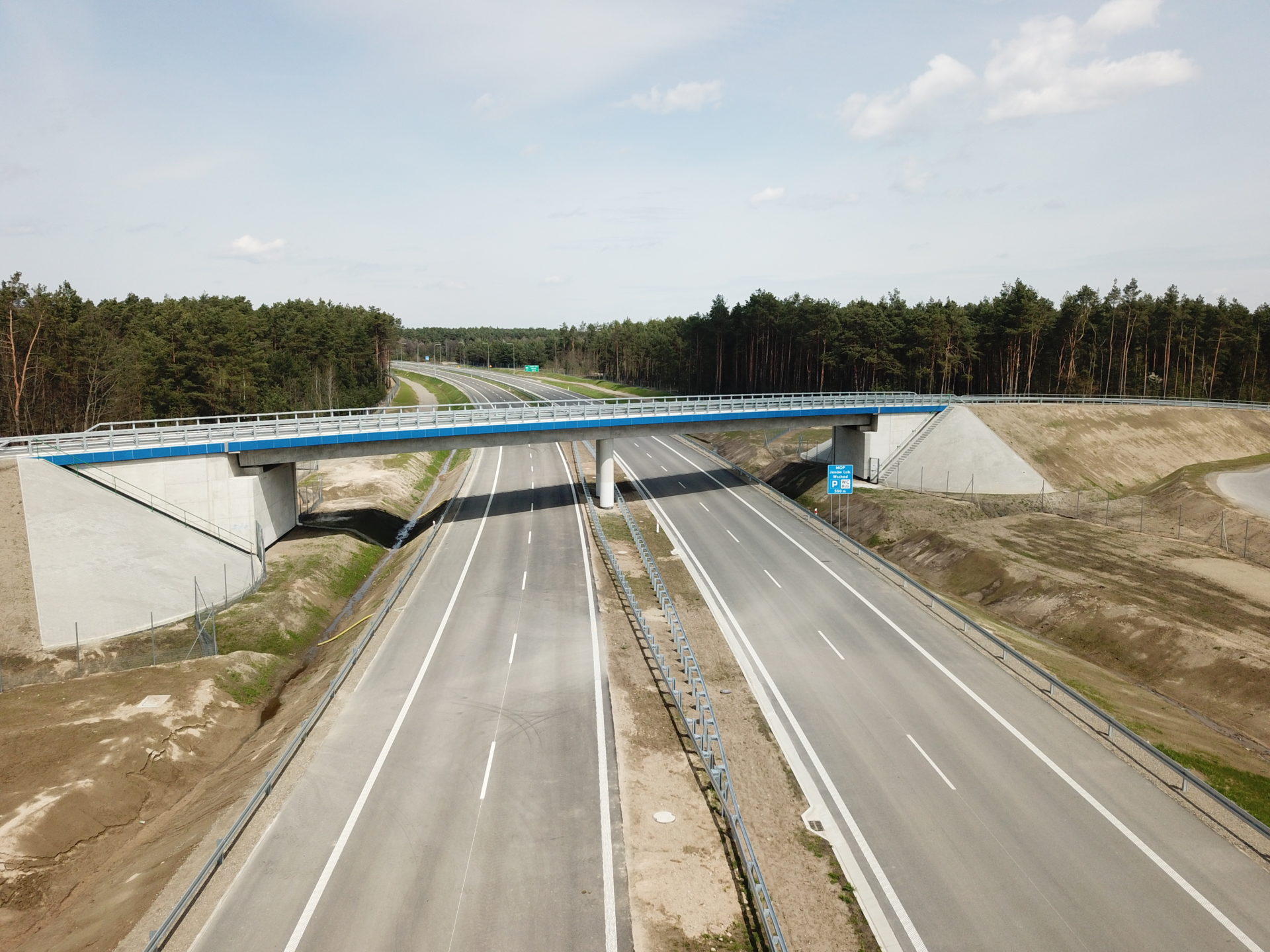 Prawie gotowy jest już pierwszy odcinek trasy S19 Lublin – Rzeszów. Niebawem pojadą nim kierowcy (zdjęcia)