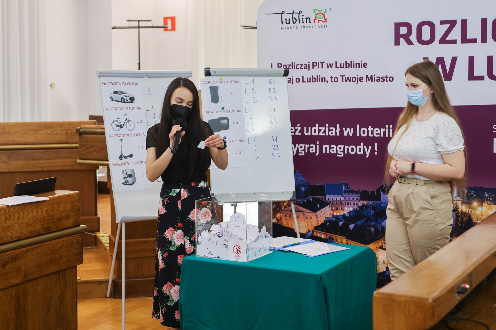 Miasto rozdało mieszkańcom samochód, rowery i hulajnogi. Trzeba było spełnić jeden warunek