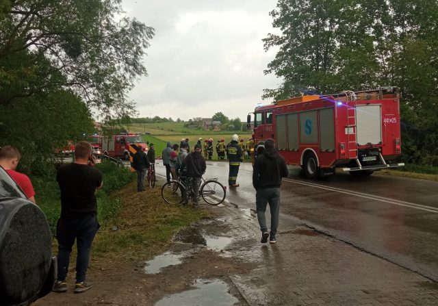 Straciła panowanie nad pojazdem. Auto wpadło do rzeki