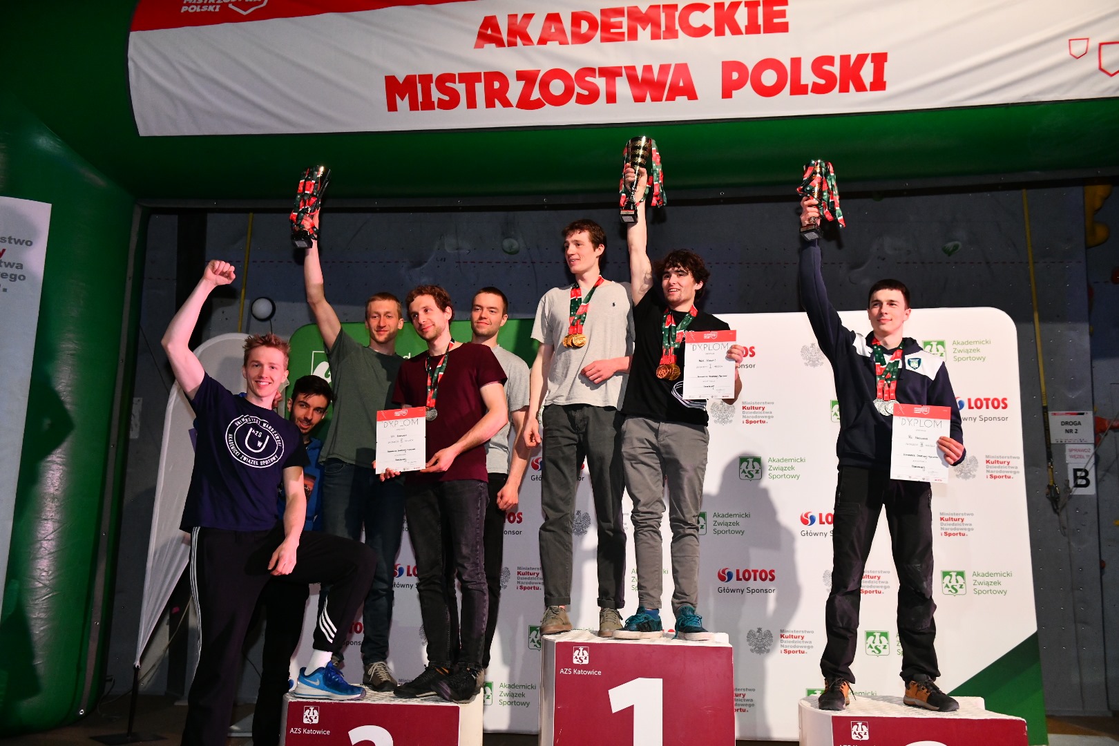 Uniwersytet Medyczny w Lublinie i AGH Kraków ze złotymi medalami we wspinaczce sportowej (zdjęcia)