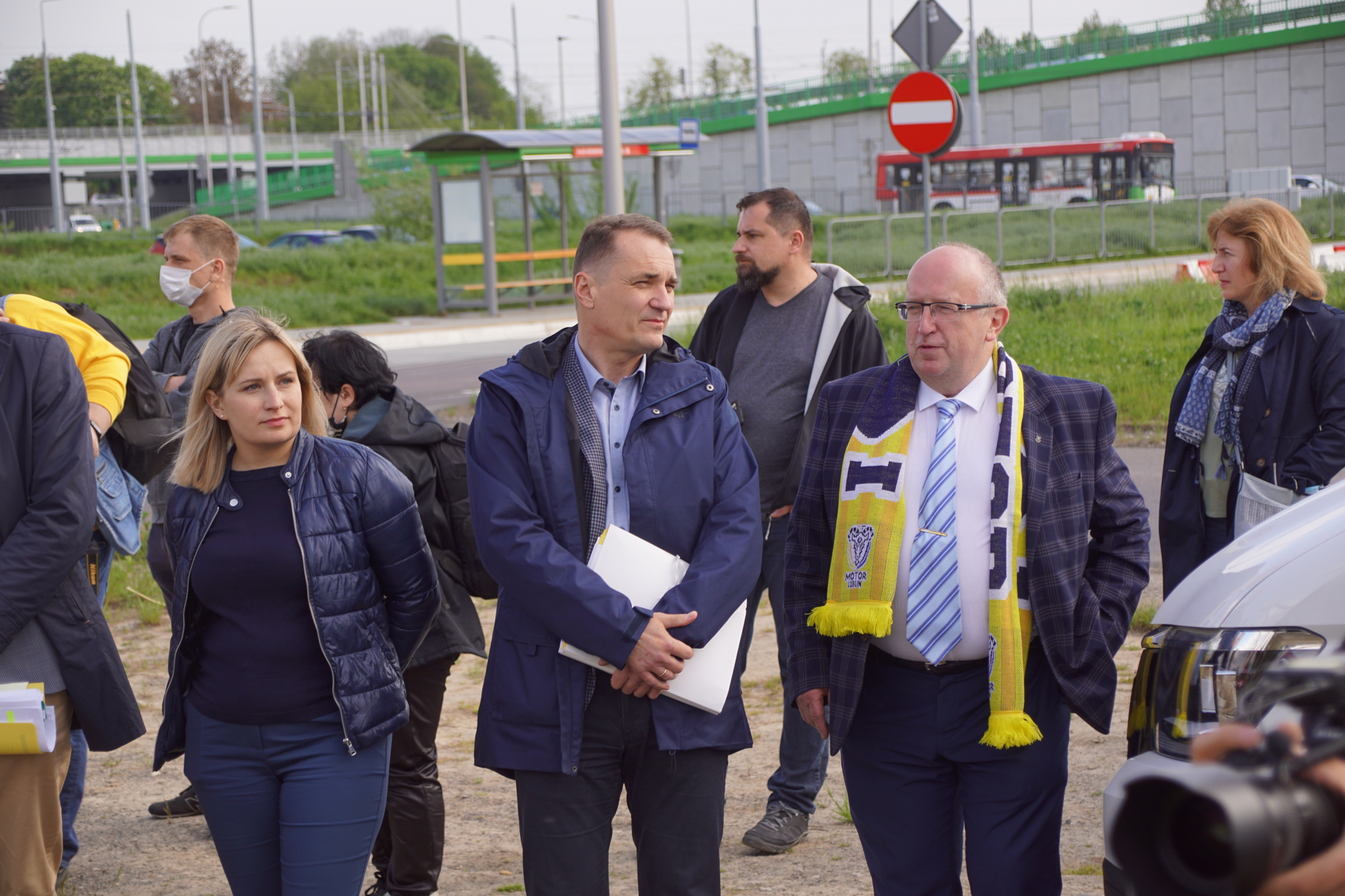 Naprzeciwko siebie stanęli przeciwnicy i zwolennicy budowy stadionu żużlowego w Lublinie (zdjęcia, wideo)