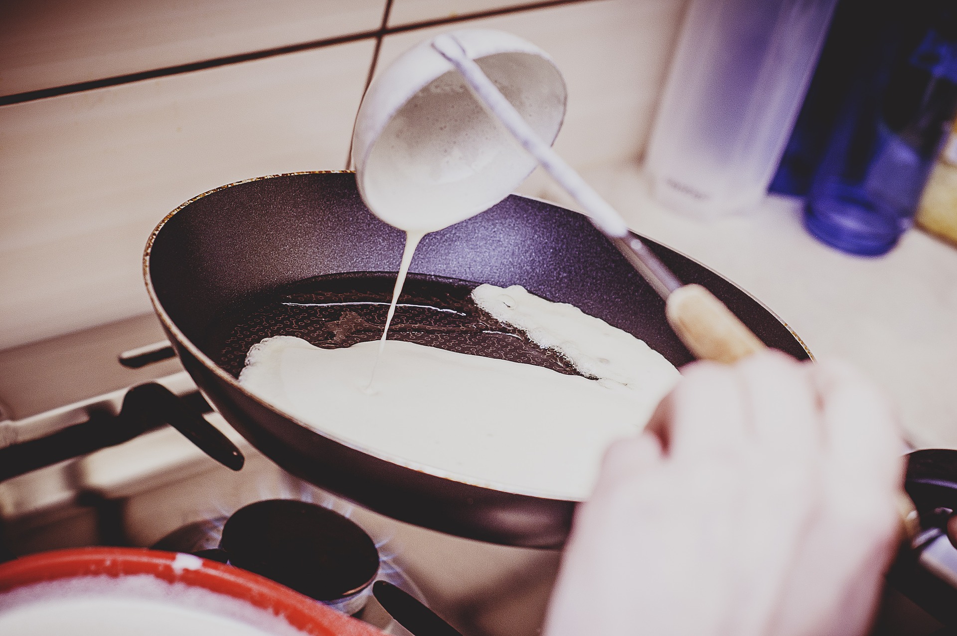 Patelnia do naleśników – dlaczego warto ją mieć w swojej kuchni?