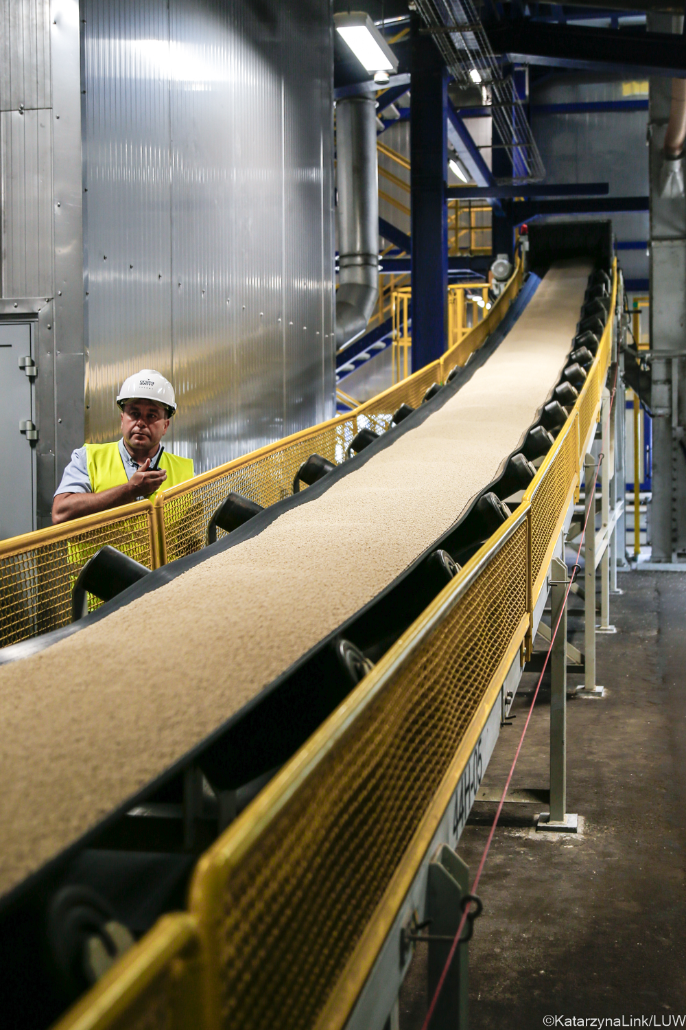 Nowa wytwórnia nawozów granulowanych już działa. Jej moc to 2,6 tys. ton produktów na dobę (zdjęcia)