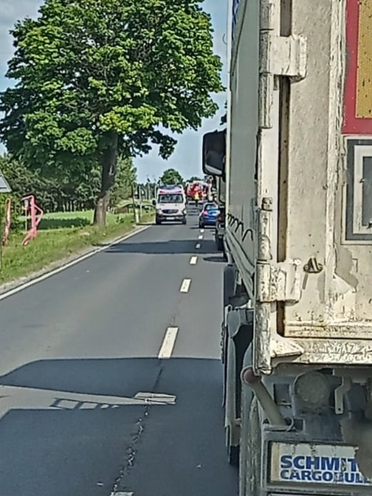Skręcał w lewo, nie ustąpił pierwszeństwa przejazdu. Trasa Lublin – Łęczna była zablokowana (zdjęcia)