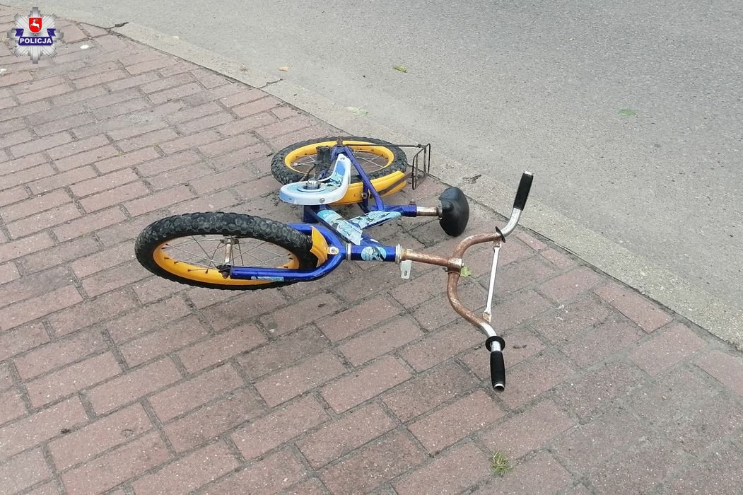 Wjechał rowerkiem na przejście, doszło do potrącenia. 7-latek trafił do szpitala w Lublinie (zdjęcia)