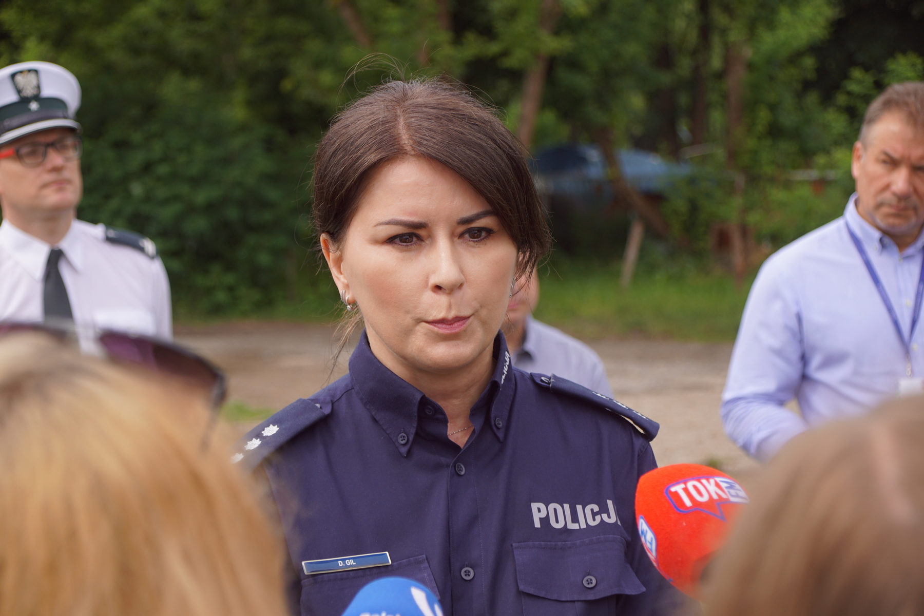 O bezpieczeństwie w trakcie wakacji mówili przedstawiciele policji, sanepidu, kuratorium oświaty, WOPR-u i WITD (zdjęcia)