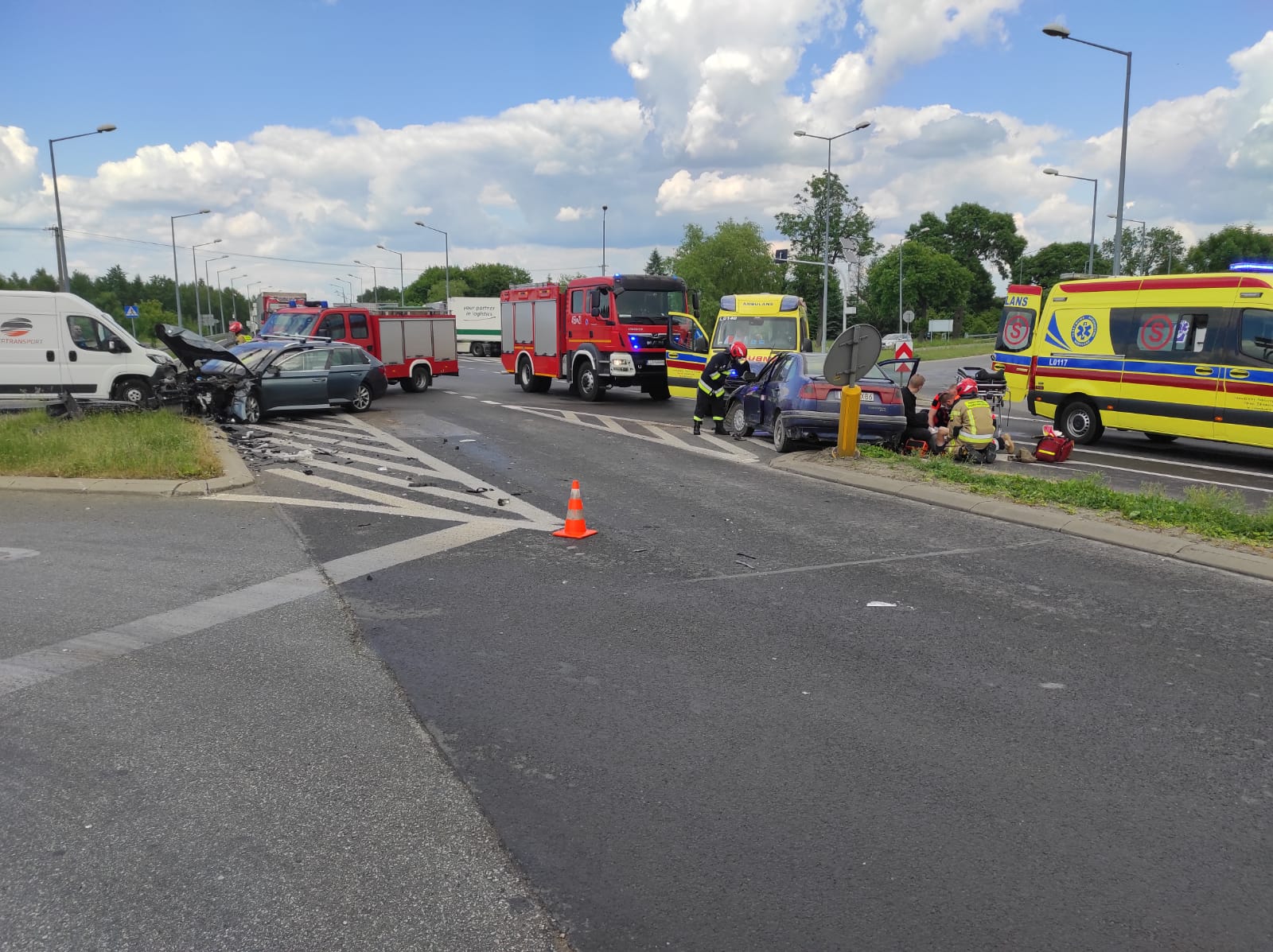 Nieustąpienie pierwszeństwa przyczyną wypadku na obwodnicy Lubartowa (zdjęcia)