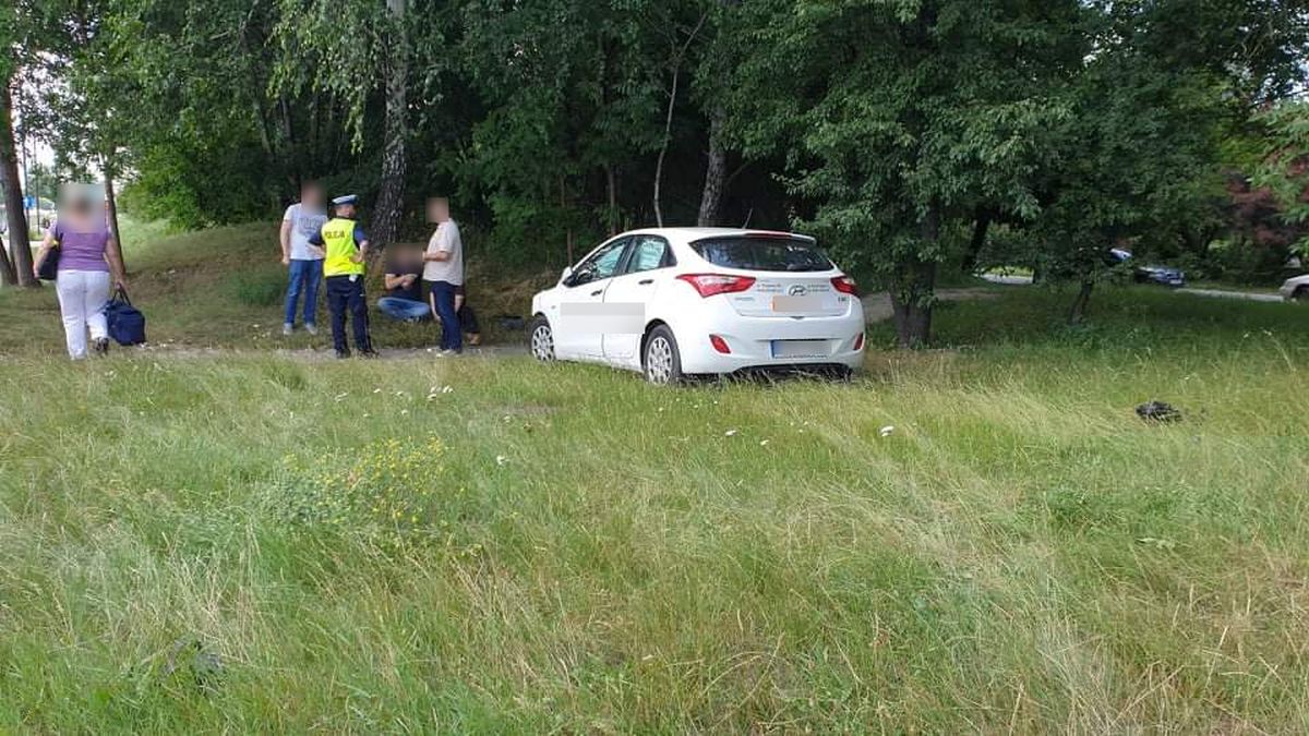 Kolejny wypadek na tym skrzyżowaniu. Jedna osoba została ranna (zdjęcia)