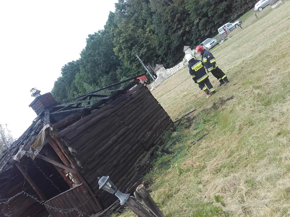 Pożar w restauracji. Spłonęła altana grillowa (zdjęcia)