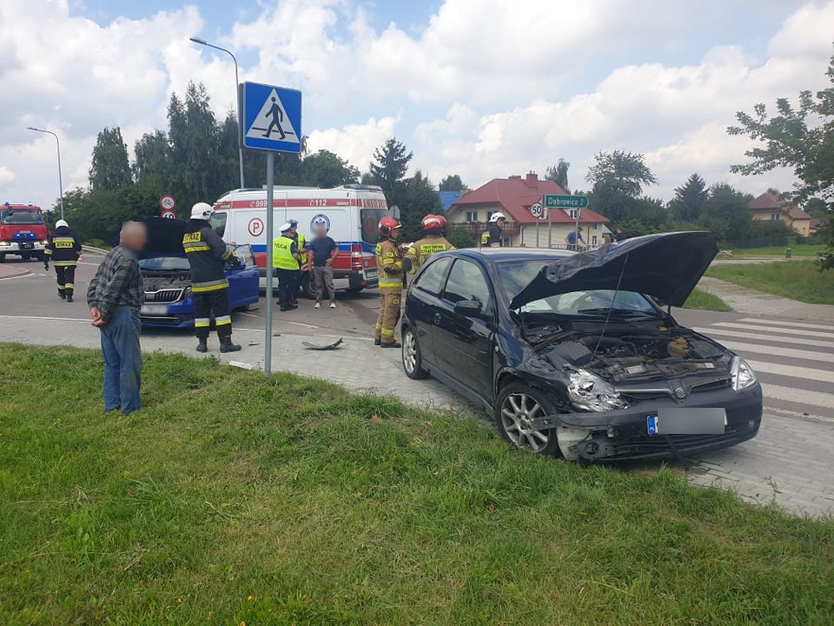 Wypadek na trasie Lublin – Nałęczów. Dwie osoby ranne i utrudnienia w ruchu (zdjęcia)