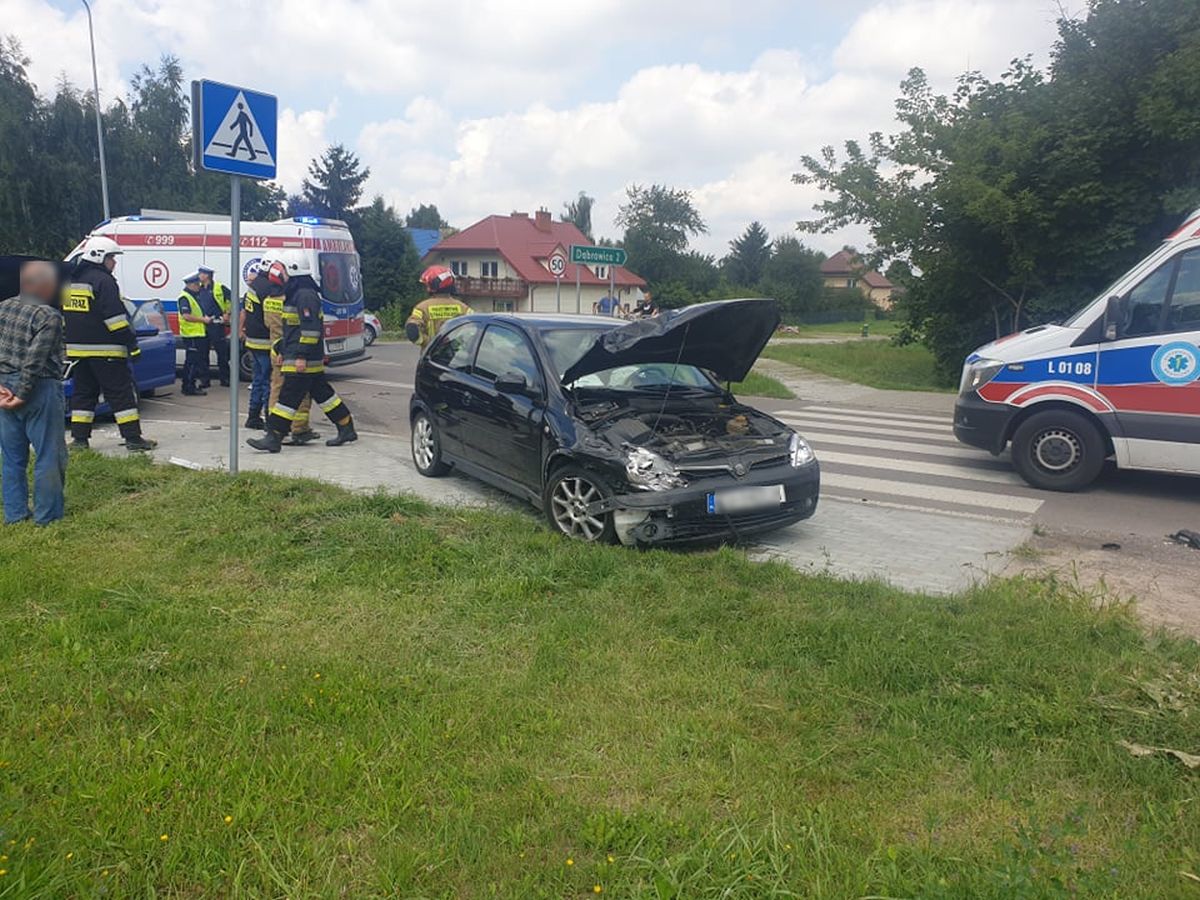 Wypadek na trasie Lublin – Nałęczów. Dwie osoby ranne i utrudnienia w ruchu (zdjęcia)