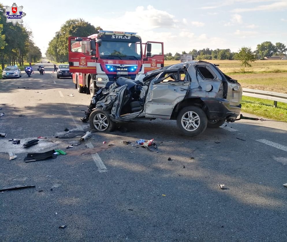 Nie dojechali z pracy do domu. Ofiary porannego wypadku to ochroniarze jednego z popularnych klubów (zdjęcia)