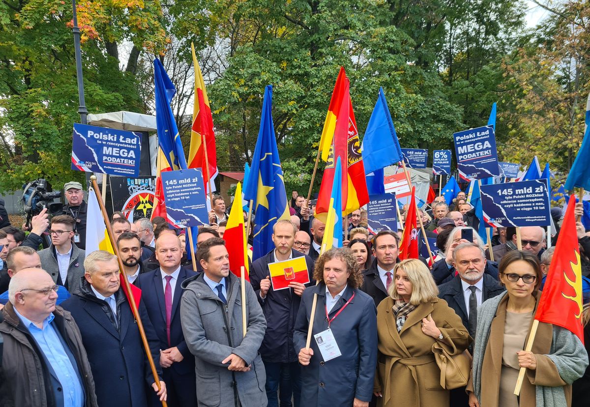 Samorządowcy z całego kraju protestowali w Warszawie przeciwko Polskiemu Ładowi. Wśród nich był m.in. prezydent Lublina