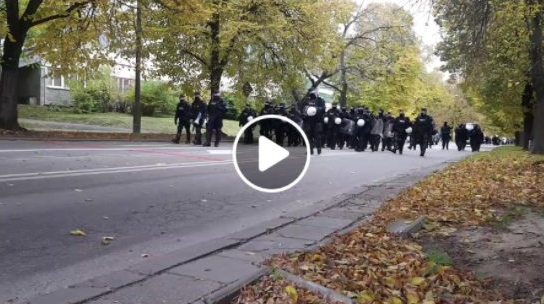 Ulicami Lublina przeszedł III Marsz Równości. Wydarzenie zabezpieczały duże siły policji (wideo, zdjęcia)