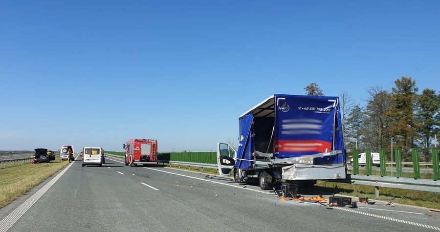 Poważny wypadek na trasie Lublin – Ryki. Są utrudnienia w ruchu, droga jest zablokowana (zdjęcia, wideo)