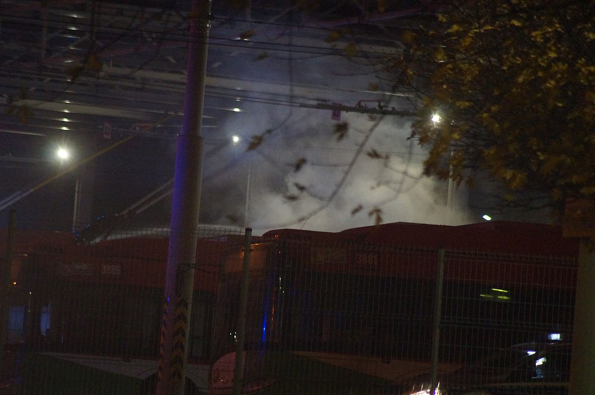Trolejbusy na zajezdni stanęły w płomieniach. Straty oszacowano na pół mln złotych (zdjęcia)