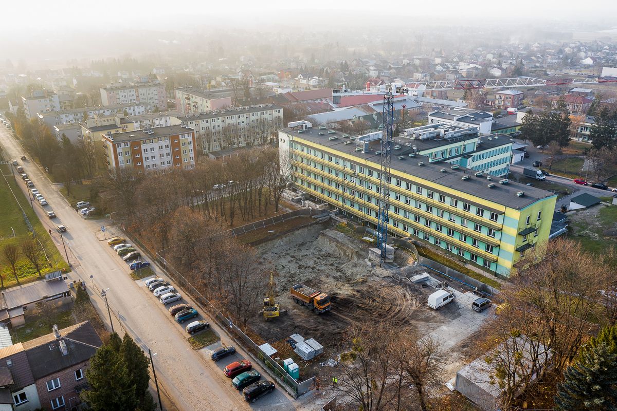 Ruszyła rozbudowa szpitala w Kraśniku. Powstanie tam nowoczesna porodówka (zdjęcia)