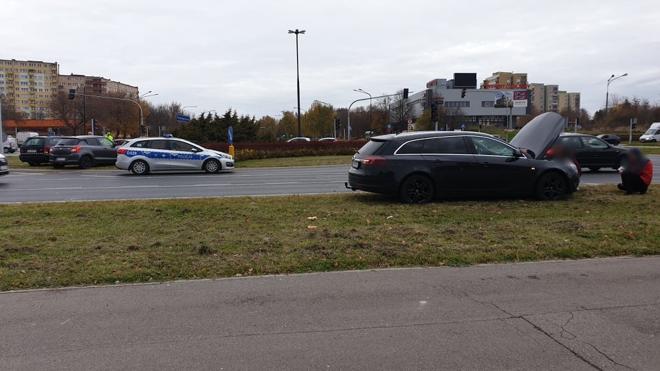 Dwa poranne, groźnie wyglądające zdarzenia drogowe w Lublinie (zdjęcia)