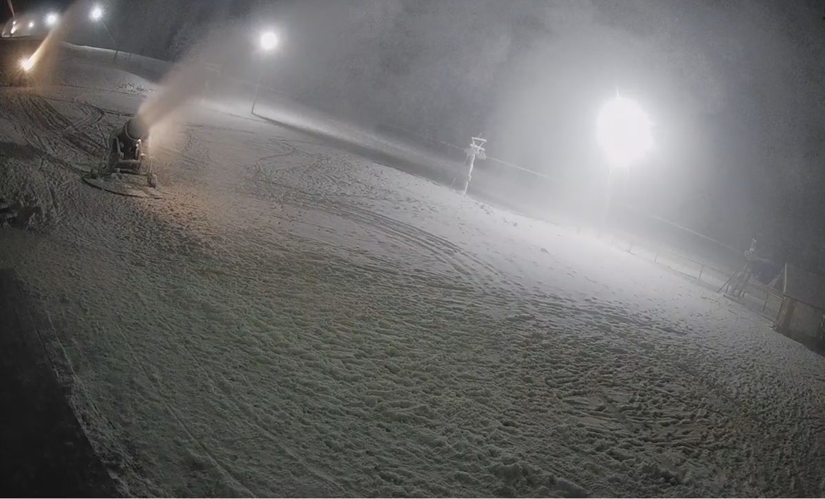 Można już szykować narty. Stoki narciarskie z naszego regionu szykują się do sezonu (zdjęcia)