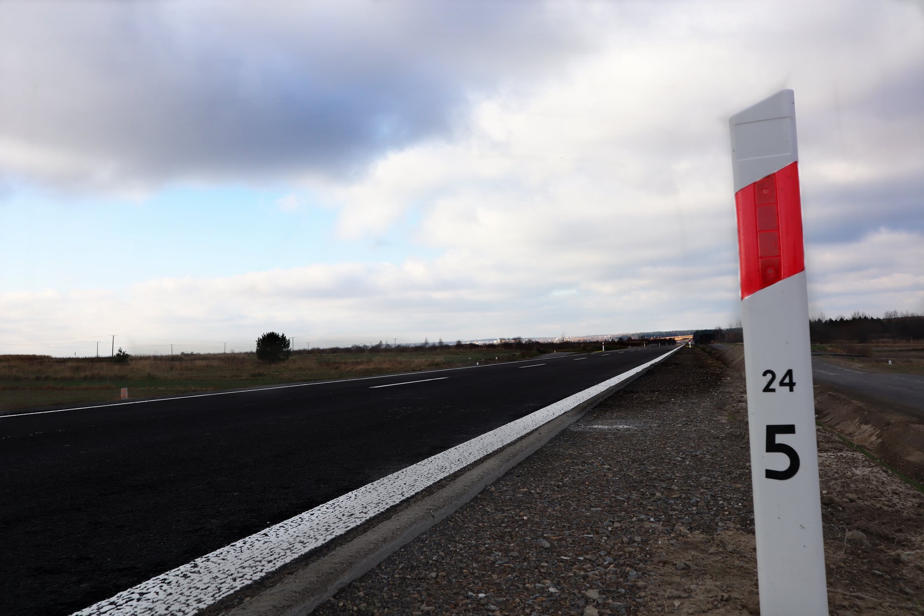 Mieszkańcy oraz kierowcy czekali na to od dawna. Północna obwodnica Kraśnika została otwarta (zdjęcia)