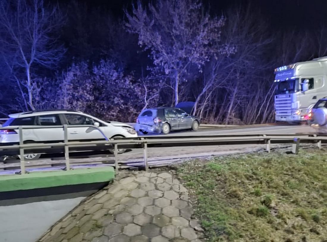 Wypadek na trasie Lublin – Łęczna. Trasa jest zablokowana, utworzyły się ogromne korki (zdjęcia)